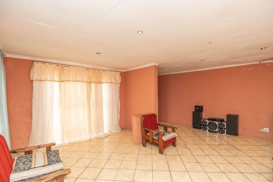 4 Bedroom Property for Sale in Bethelsdorp Eastern Cape